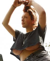 Sexy kelsey berneray oils up her wonderful tits after some outdoor yog jpg x Zishy kelsey berneray