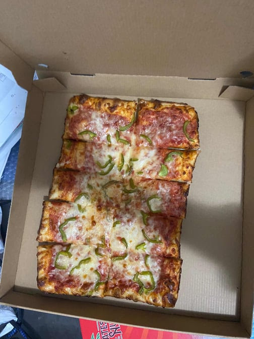 Halal Desi Pizza & Gyro's by null