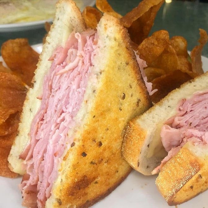 Dinerbar on Clifton by null