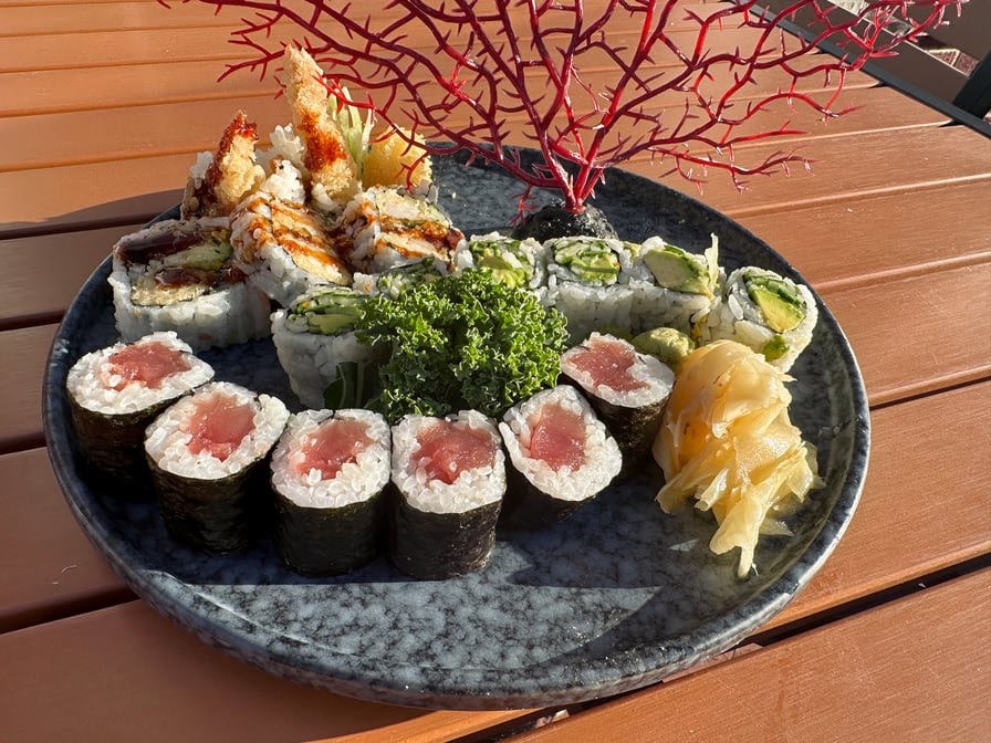 Kawa Ramen and Sushi 川ラーメンと寿司 | East Side by null