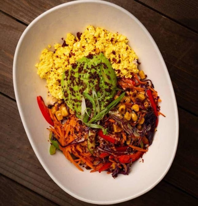 MeeT in Yaletown by null