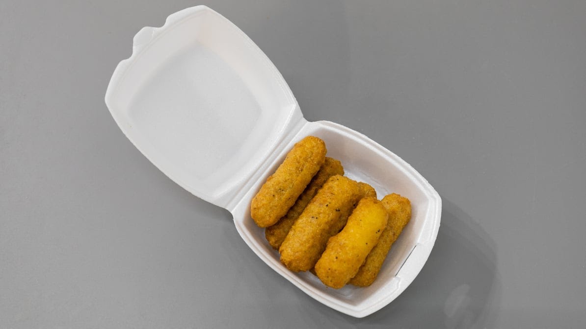 Shark’s food mart by null