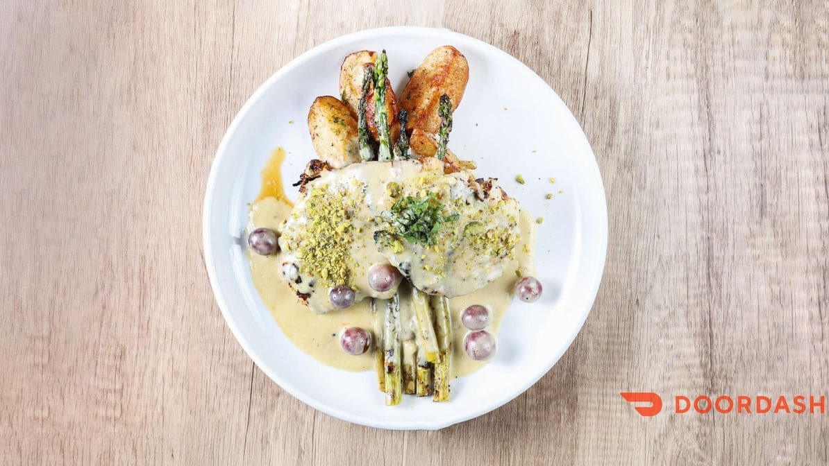 Cynara Restaurant & Lounge by null