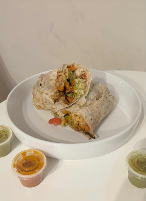 Quesadilla La Reina del Sur by null