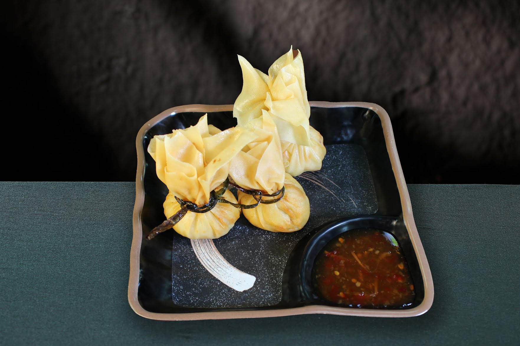 Gu's Noodle House by null