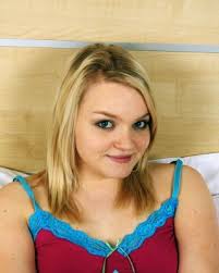 U lzybeaf ggaaawavb mwobggip jpg x Cute chubby blonde teen
