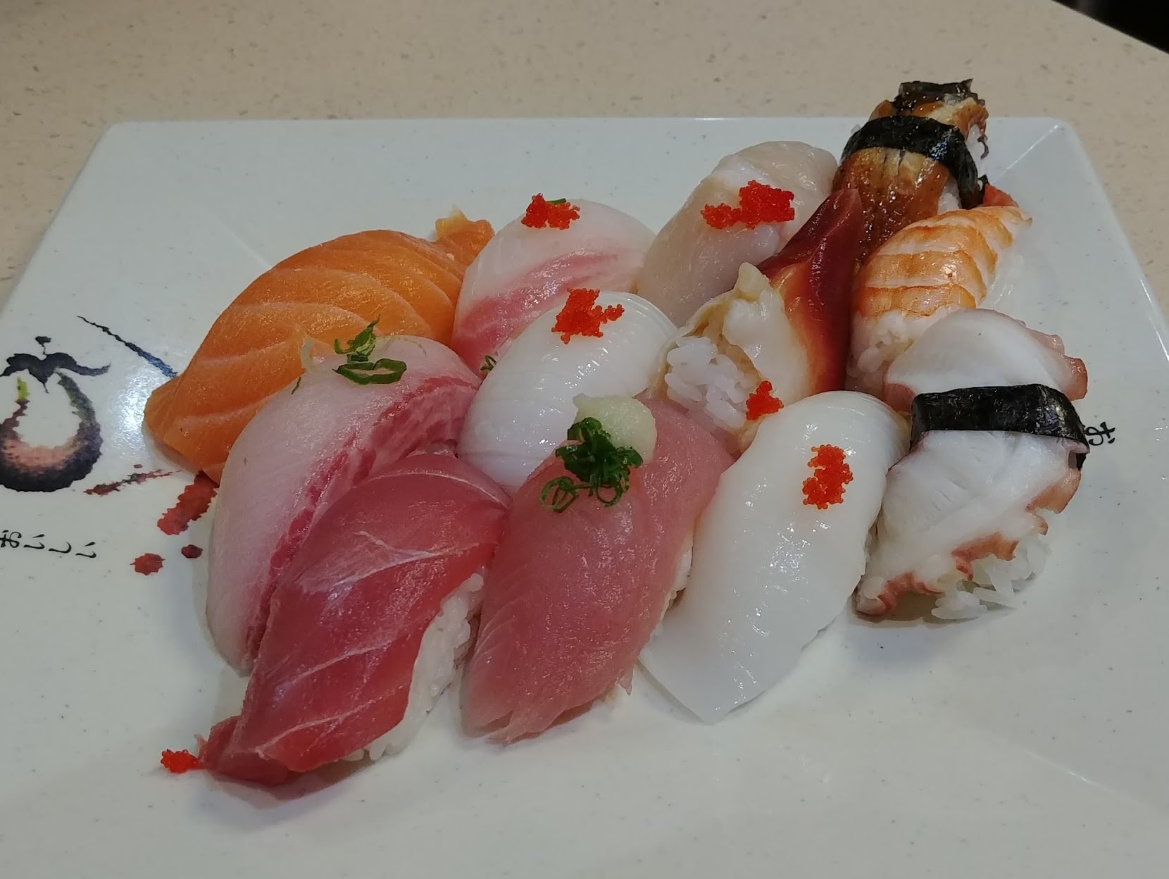 ROCK & ROLL SUSHI by null