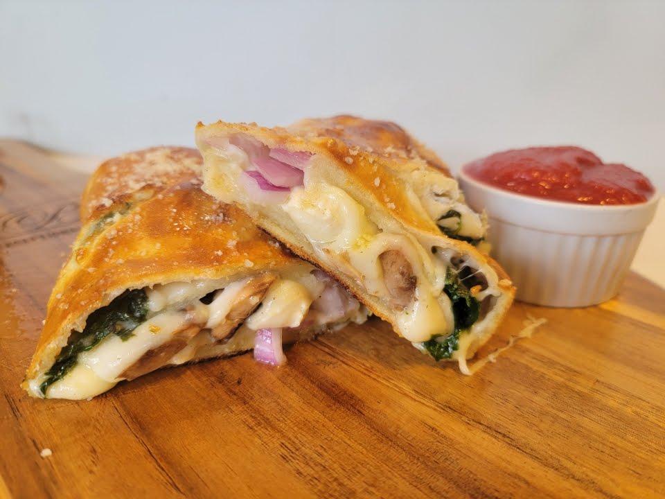 Edith's Pizza by null