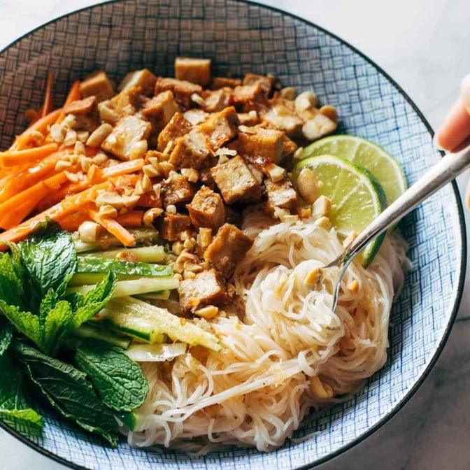 Simply Banh Mi by null