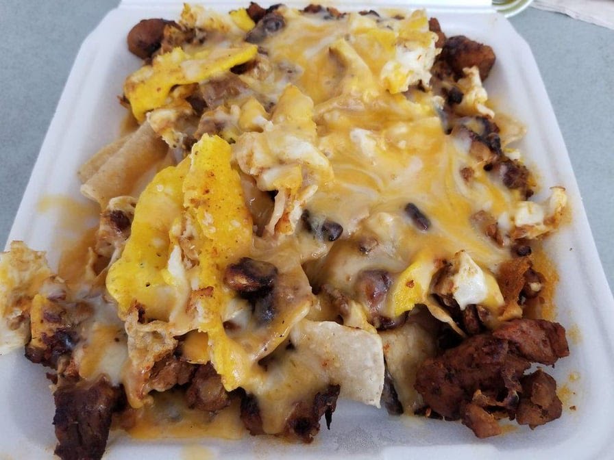 Chanos Drive-In by null