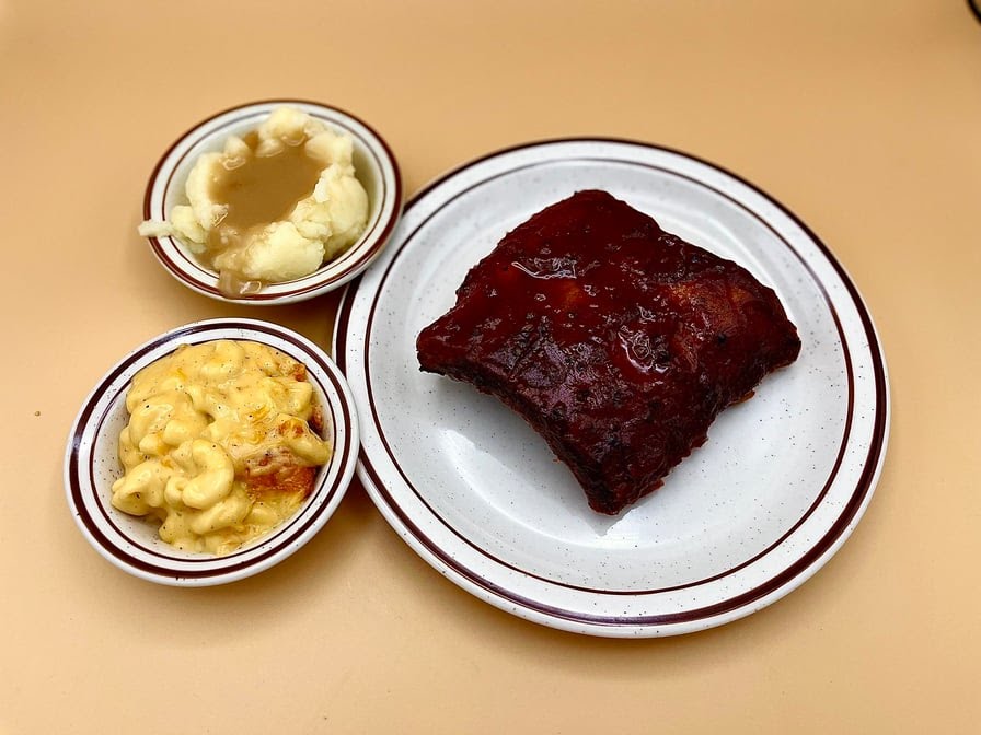 Loretta's Country Kitchen by null