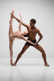 ballet Pose Nude|naked couple of ballet dancers in ballet hall with mirror Stock Photo -  Alamy