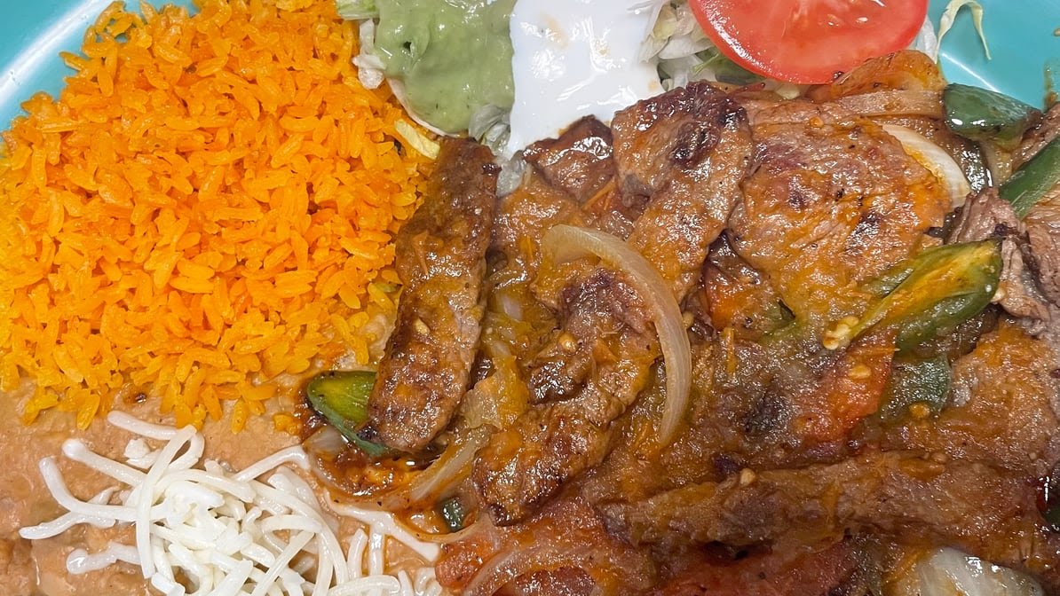 Taqueria Hecho en México by null