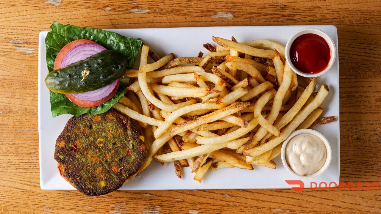 The Heights Bar & Grill by null