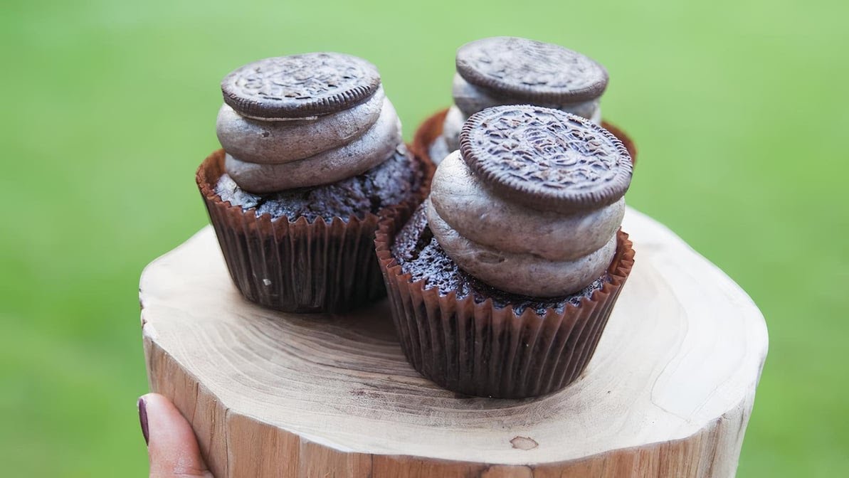 Cupcakin' Bake Shop by null