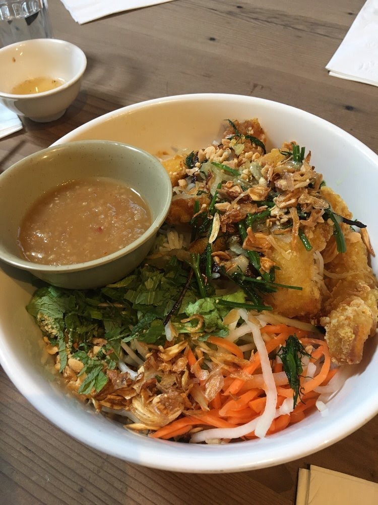 Tay Ho Oakland Restaurant & Bar by null