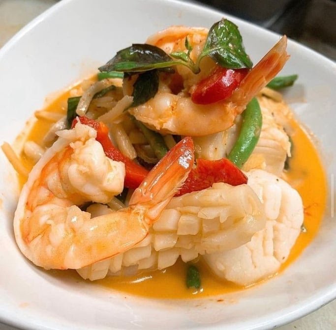 Mai Thai Portland by null