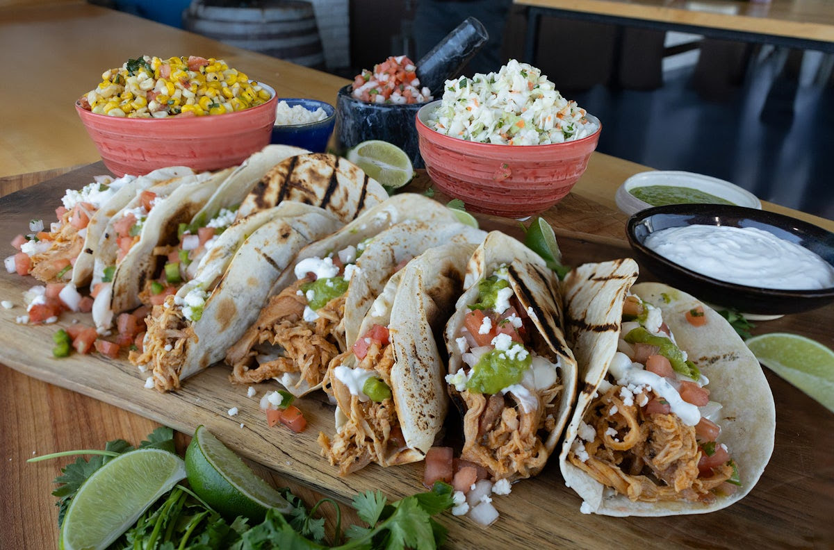 4 Rivers Smokehouse by null