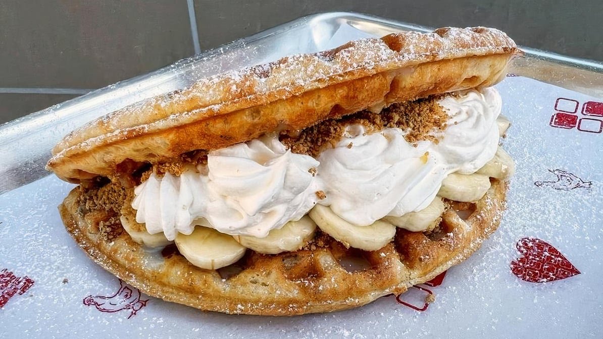 The Waffle Bus by null
