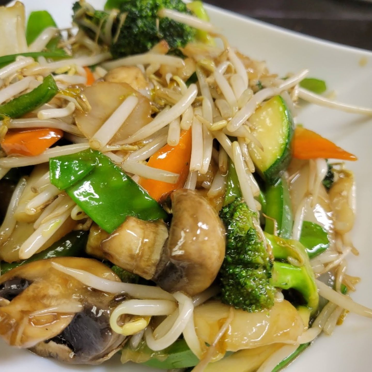 Qianlong Chinese Cuisine Restaurant by null