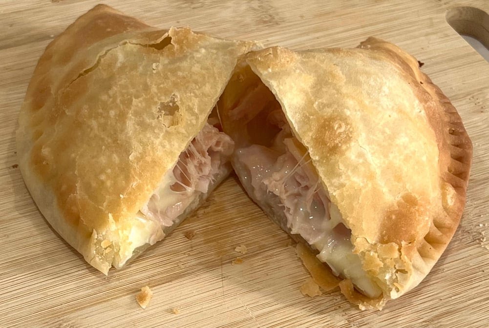 Pikalo Empanadas by null