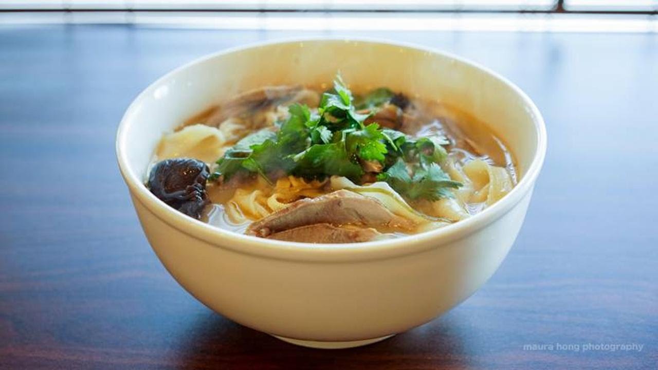 Julie's Noodles by null