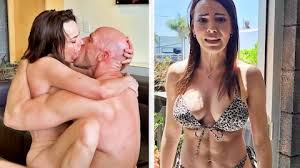 Brunette milf hardcore jpg x Brunette milf hardcore