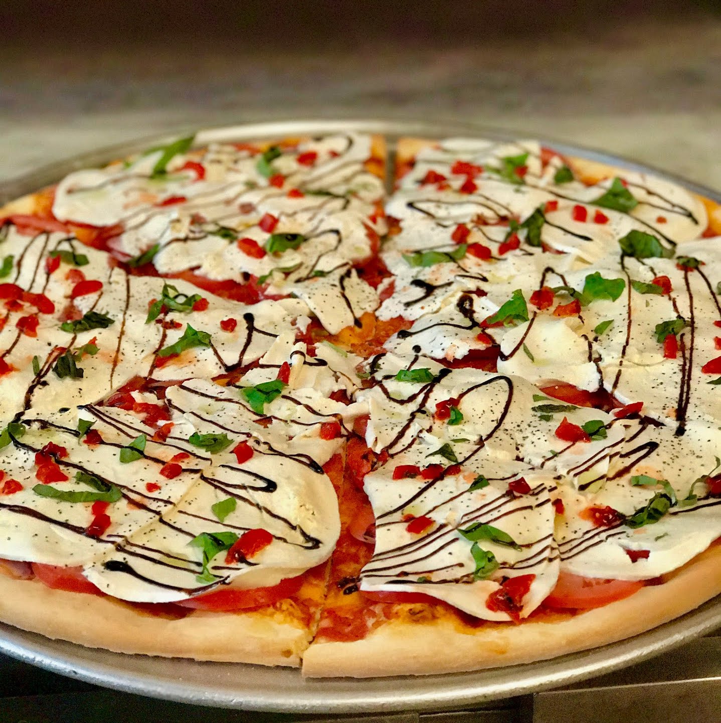 Outta Hand Pizza by null