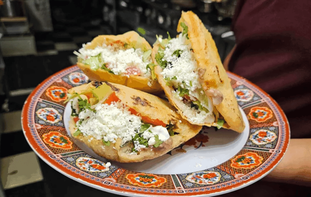 El Sabor Oaxaqueño Mexican Food by null