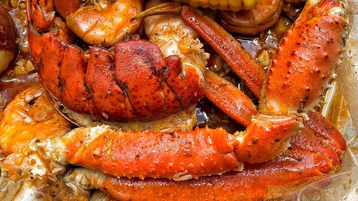 Shaking Crawfish by null