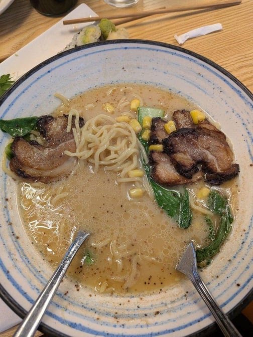 Kazumi Sushi by null