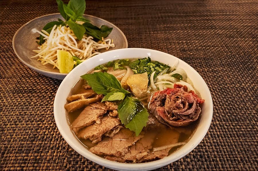 Mai Thai Restaurant by null