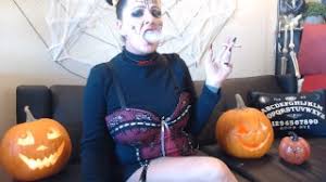 Xbeaaagwobaaaa xna flmvbiza jpg x Halloween milf