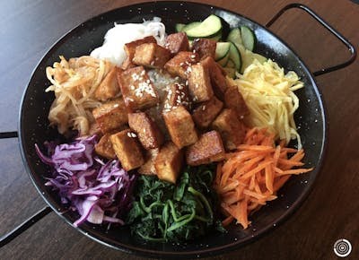 The Bulgogi + Dukuhbee Noodle by null