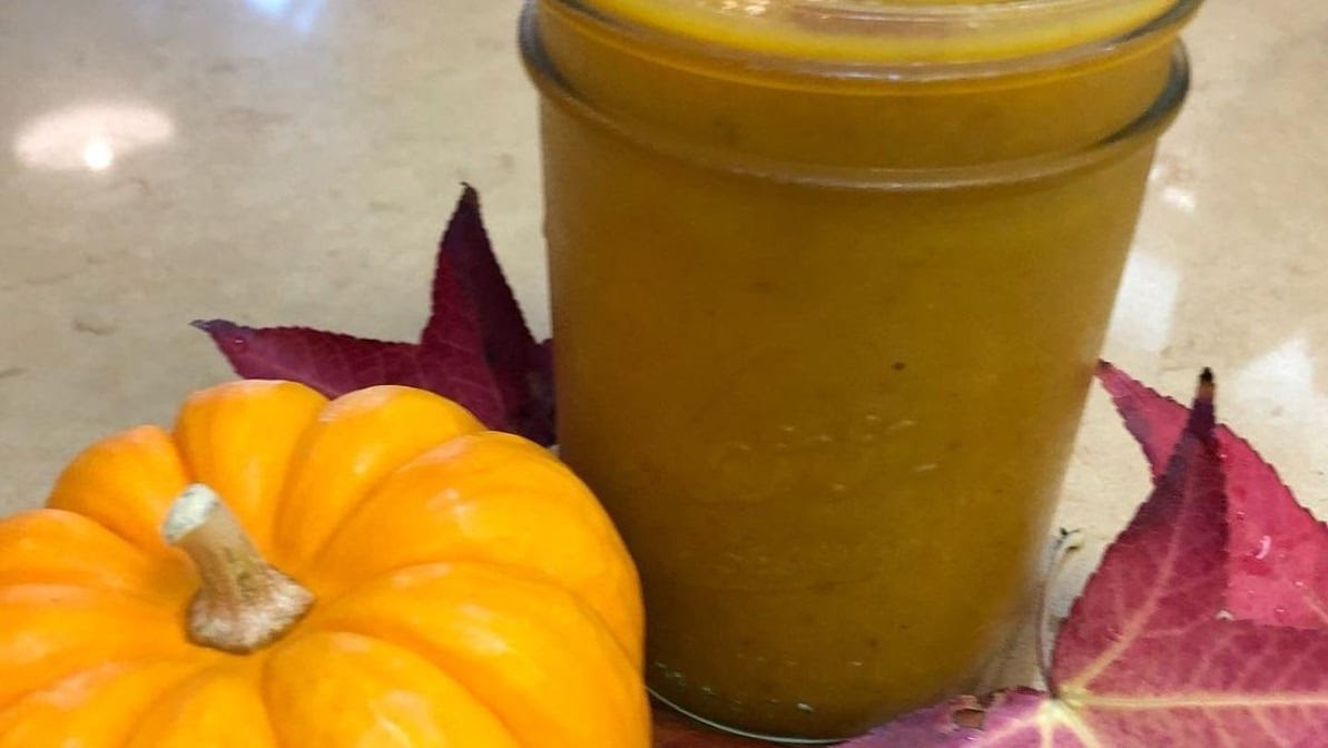 Mrs. Winston's - L.A.'s Best Salad & Juice Bar - Water Garden (California Certified Green Business) by null