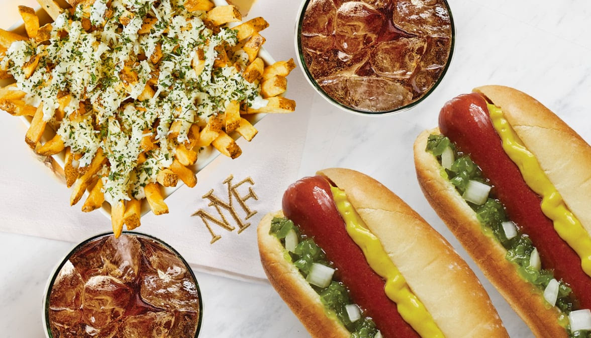 New York Fries Carrefour Laval by null