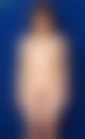 直立 nude fake |