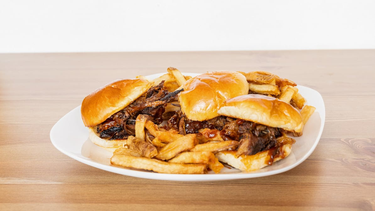 Output Lounge & Sports Bar (Wrigleyville) by null