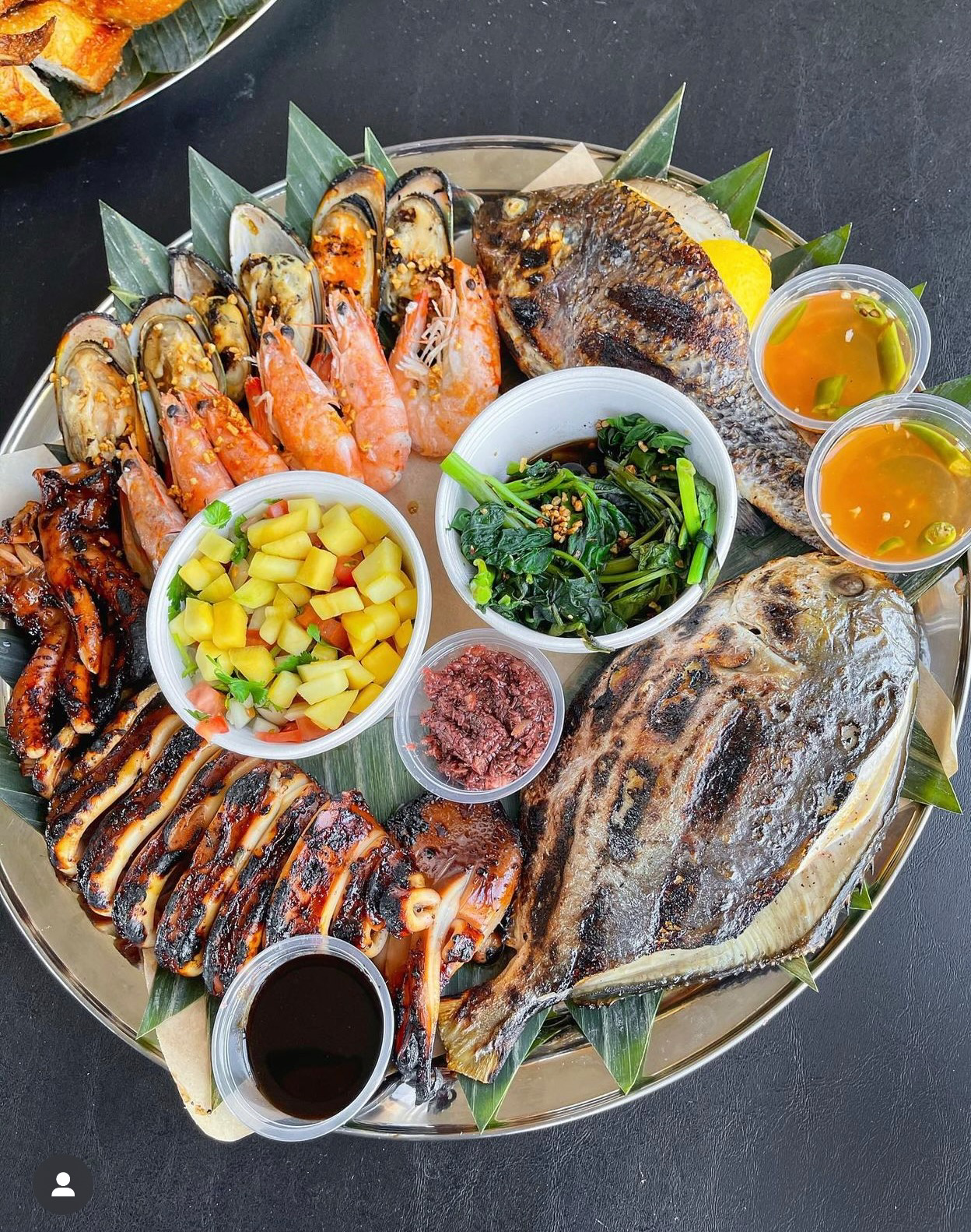 Salo Salo Kitchen by null