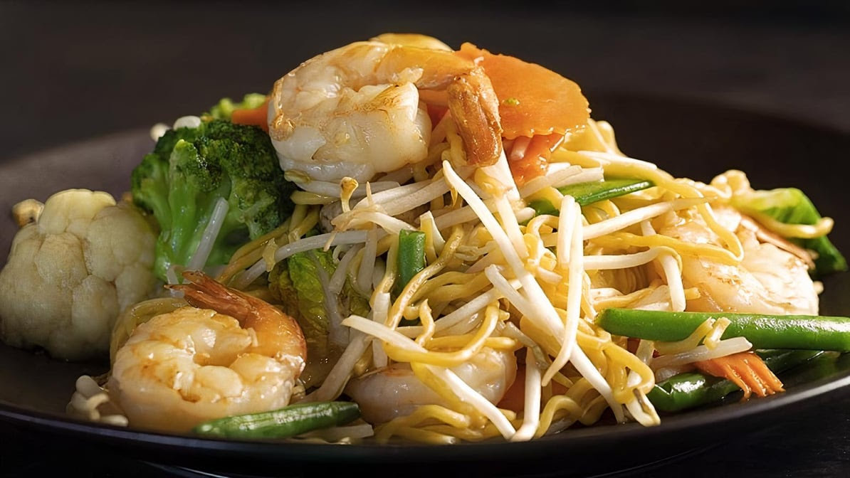 Kub Kao Thai & Sushi by null