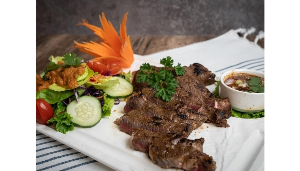 Thai Meric Eatery & Bar by null