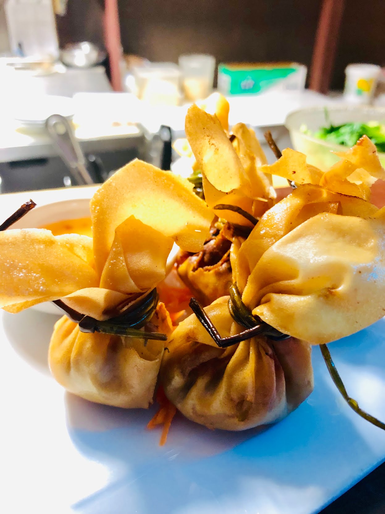 Bonding Thai by null