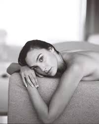 Gal gadot aka wonder woman png x Gal gadot sex scene