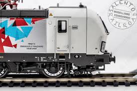 lsmodel nude|Salento Railroad rail model shop - LS Models PI 90002 electric locomotive  Vectron 191.001 10th anniversary InRail