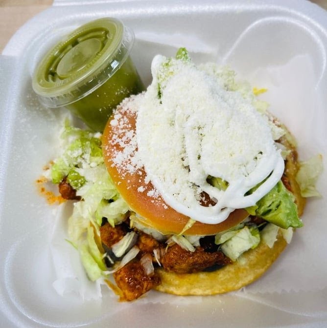 Las Casuelas by null