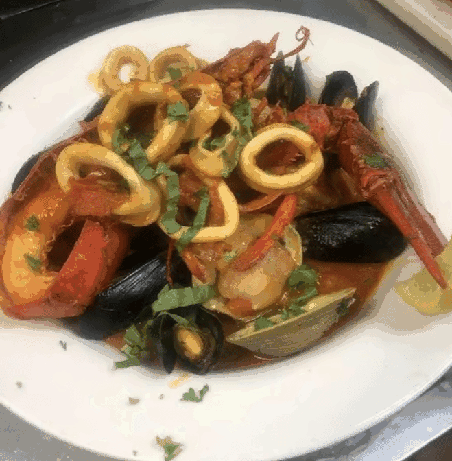 Gio's Pizza y restaurante by null