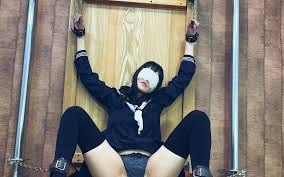 Easaatbaaaaaa ebwejwdg ogeksg jpg x Navy girl