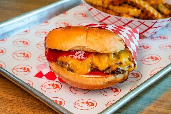 Lucky's Hot Chicken by null