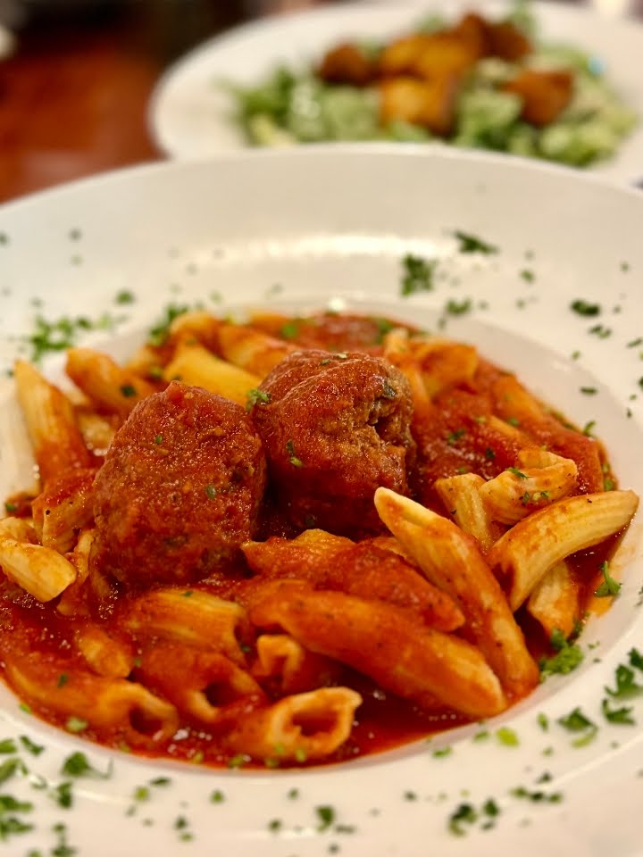 Agliolio ~ a FRESH Take on Italian by null