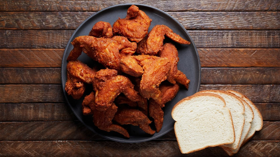 Gus's World Famous Fried Chicken by null